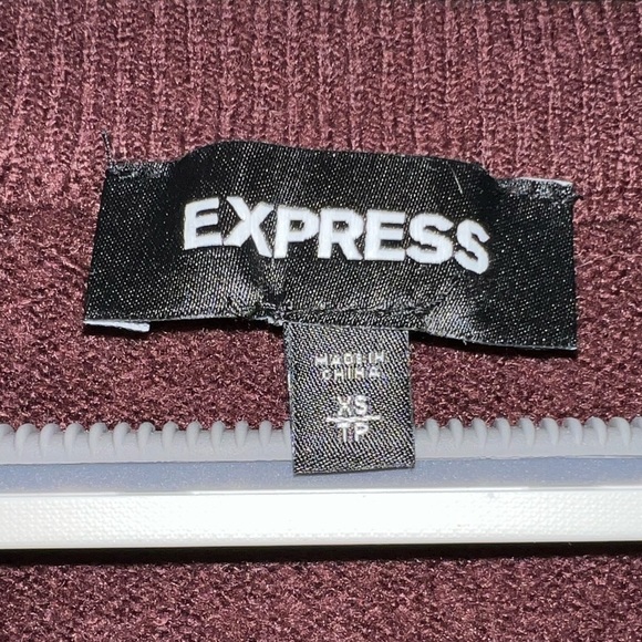 Express Twist Front Sweater - Picture 2 of 3